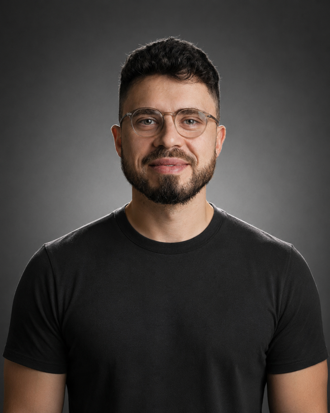 Portrait of Adrian Kisliuk, founder of FundReady